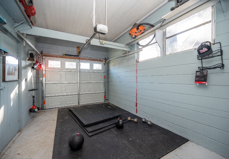 Building Photo - 2339 Broward Rd