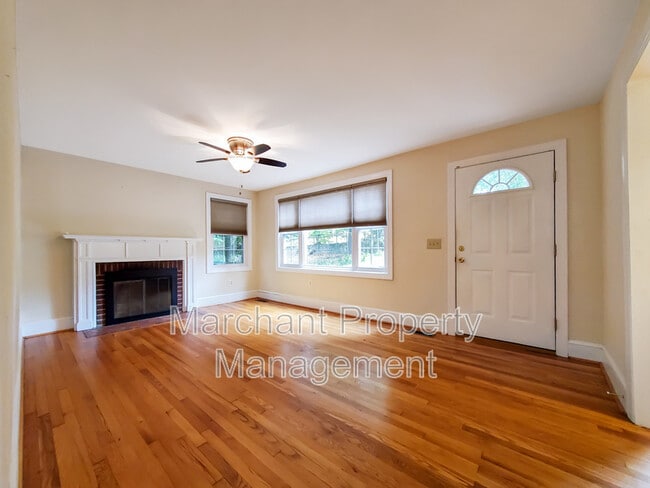 Building Photo - 333 Ridgecrest Dr