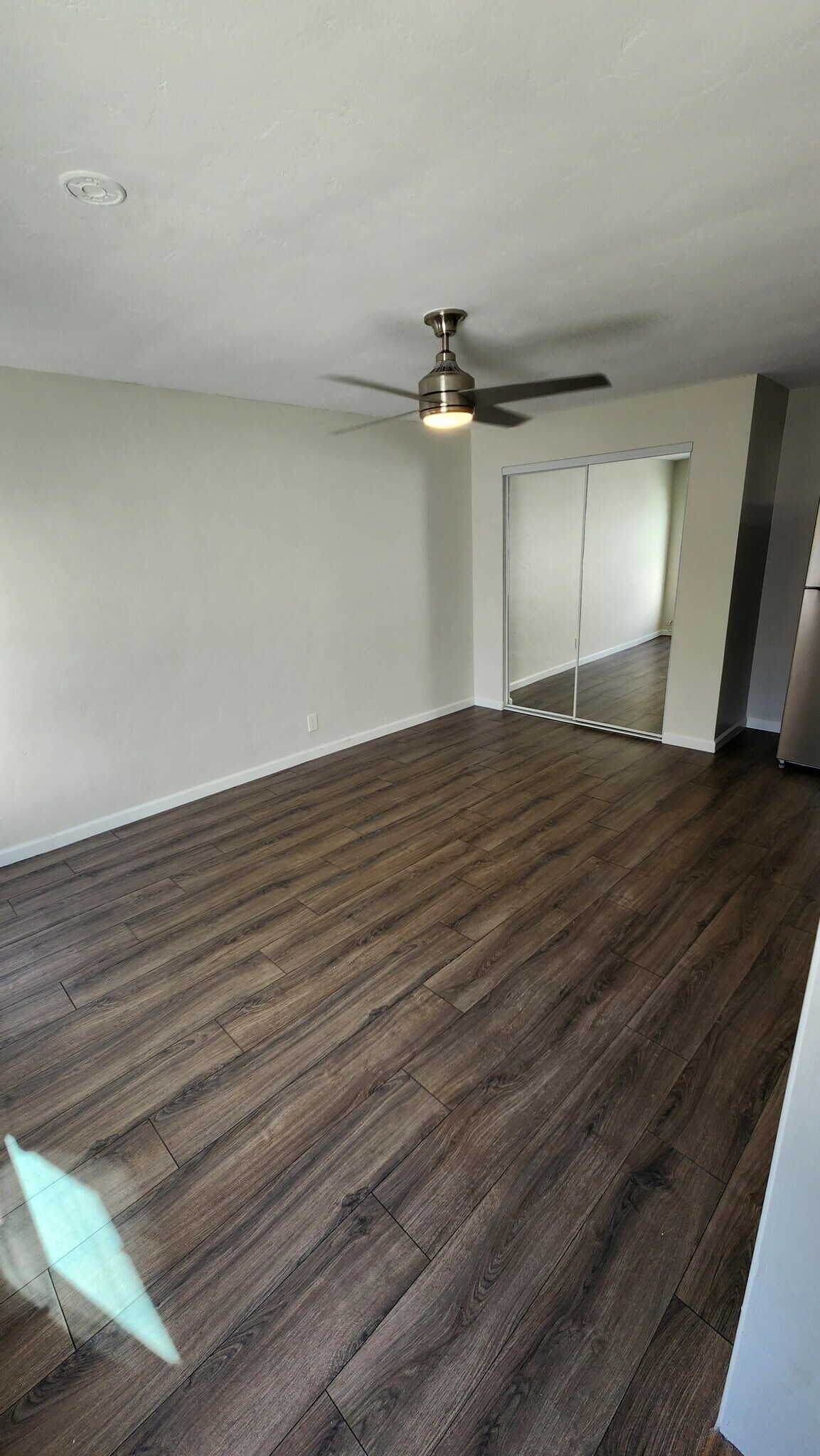 Building Photo - 3264 Landis St