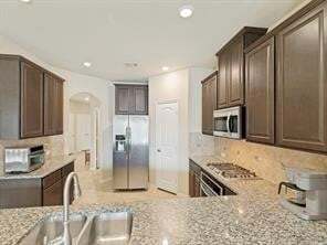 Building Photo - 705 Anson Ct