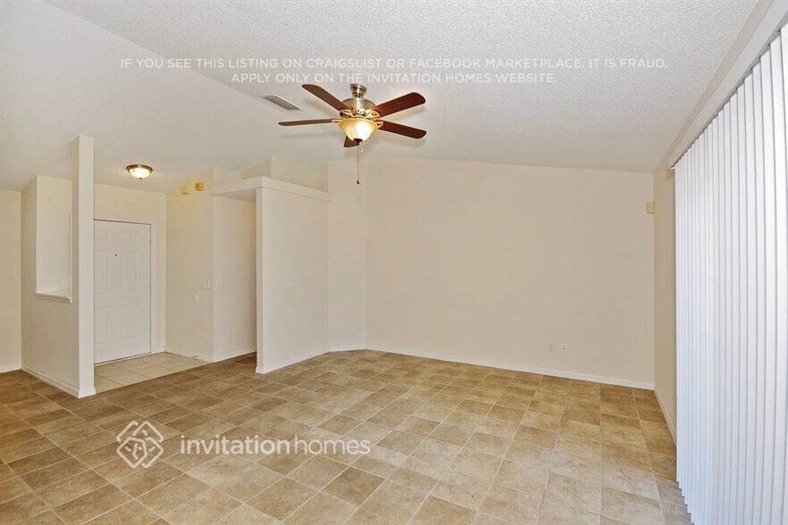 Building Photo - 10814 Crescendo Loop