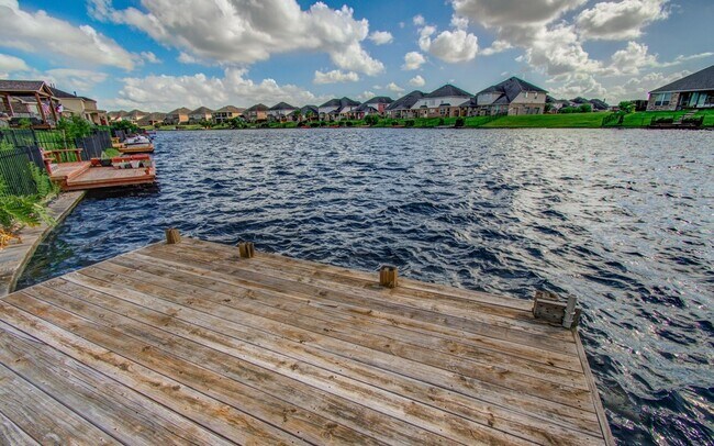 Building Photo - 2202 Anzio Ct