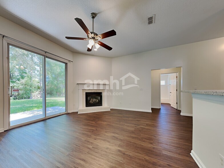 Building Photo - 4185 Ripken Cir E
