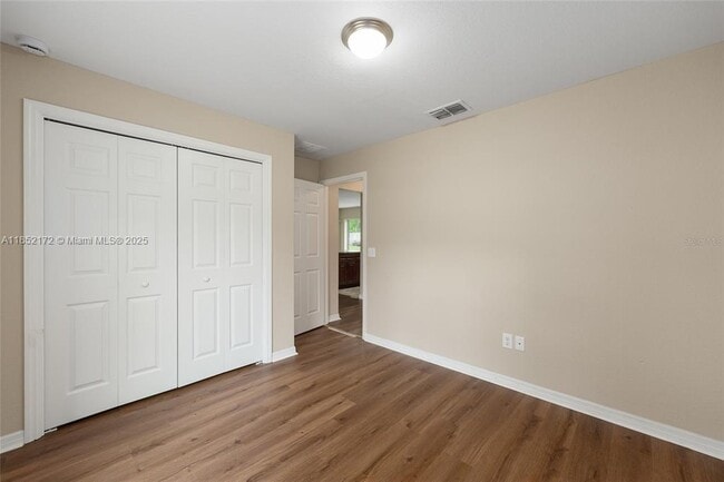 Building Photo - 6975 SE 124th Ln