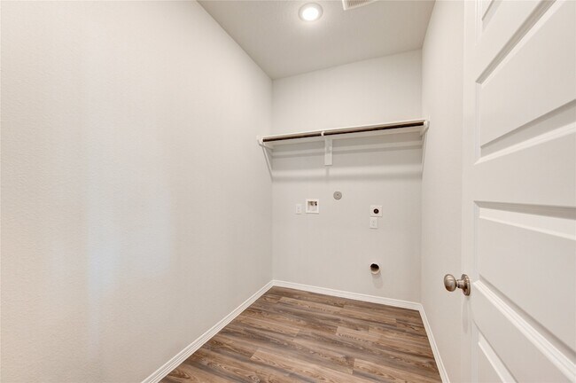Building Photo - 23242 Wise Walk Dr