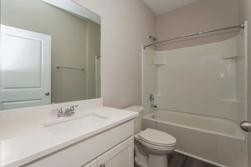 Building Photo - 954 Kelly Fern Lp