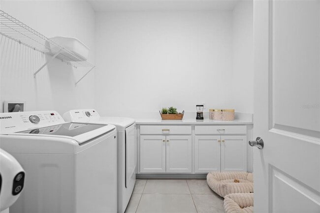 Building Photo - 13736 Larkton Ln