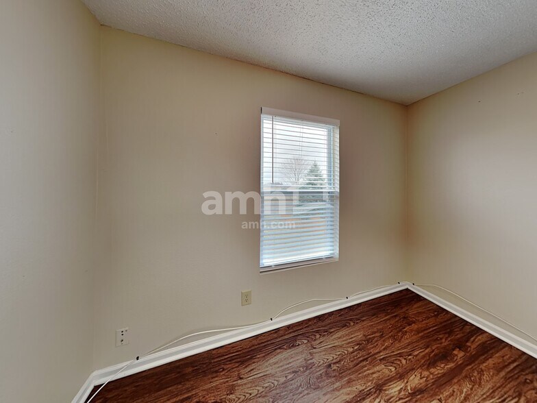 Building Photo - 9559 W Stargazer Dr