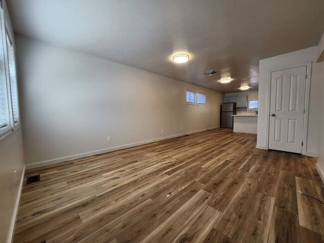 Building Photo - Renovated Cozy 2-Bedroom Duplex | Move In Now – Next Month’s Rent is Waived!