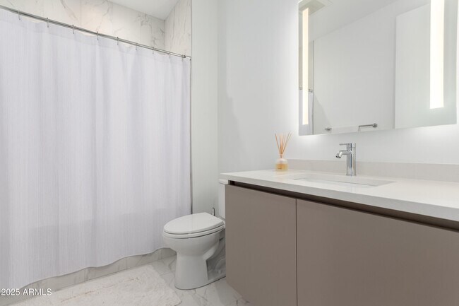 Building Photo - 19355 N 73rd Way