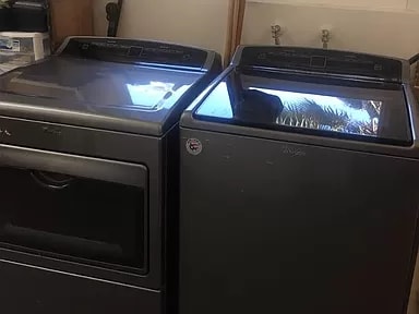 Building Photo - 21355 Webster Ave