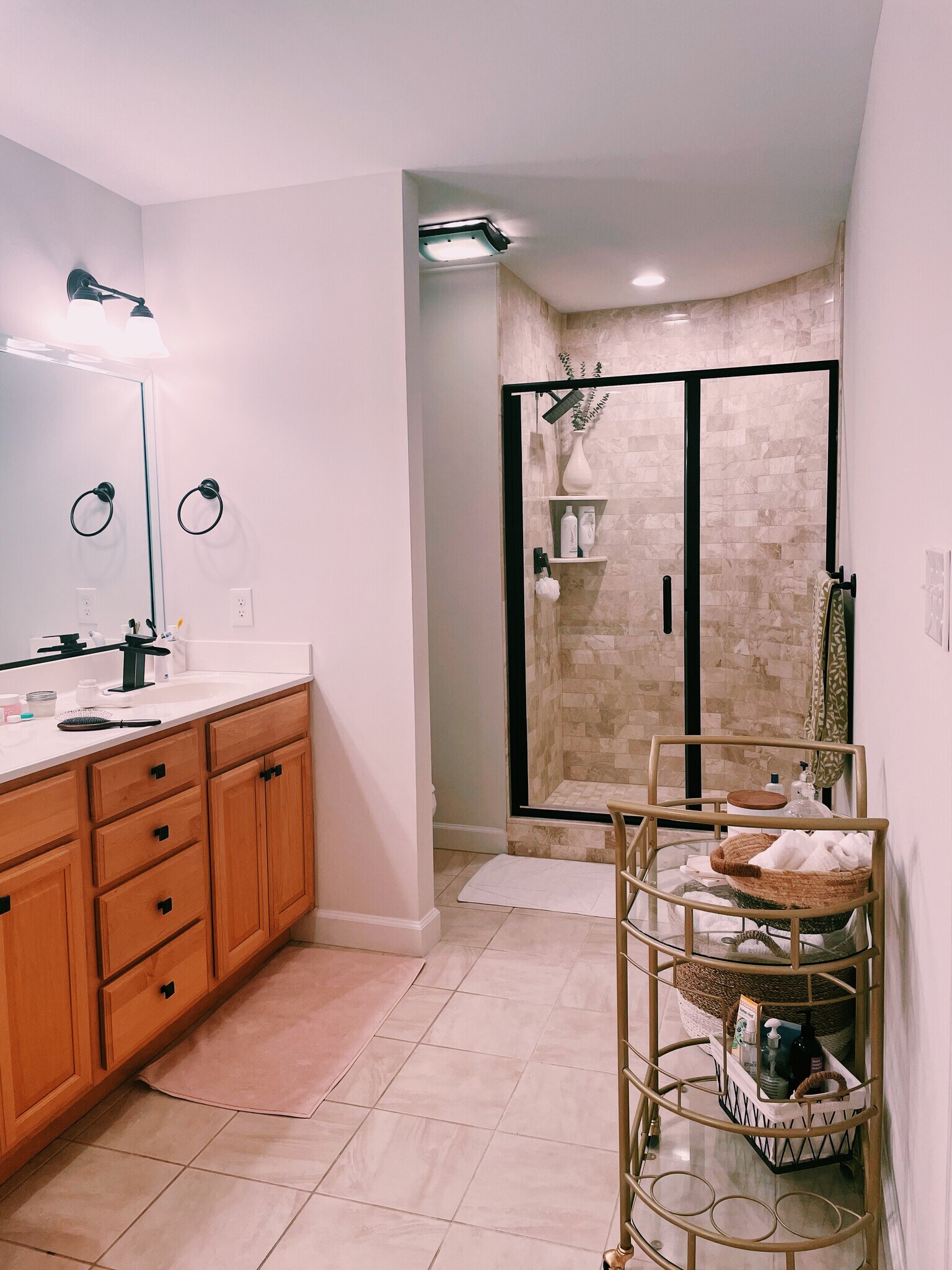 Master Bathroom - 4644 Lake Dr