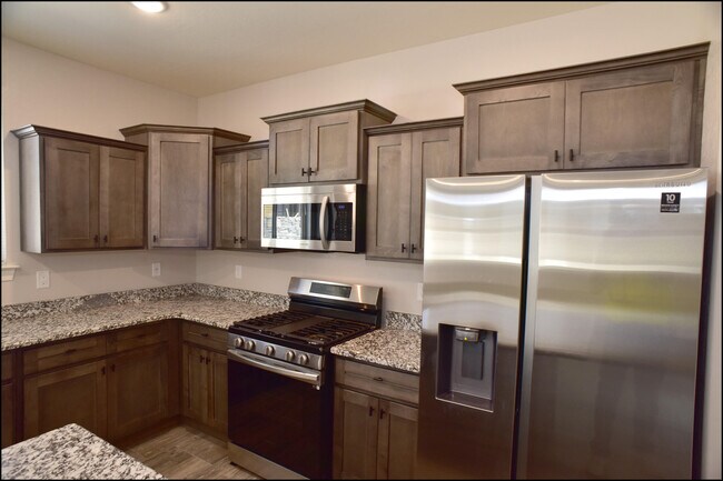 Building Photo - 10617 Hidden Palm Pl