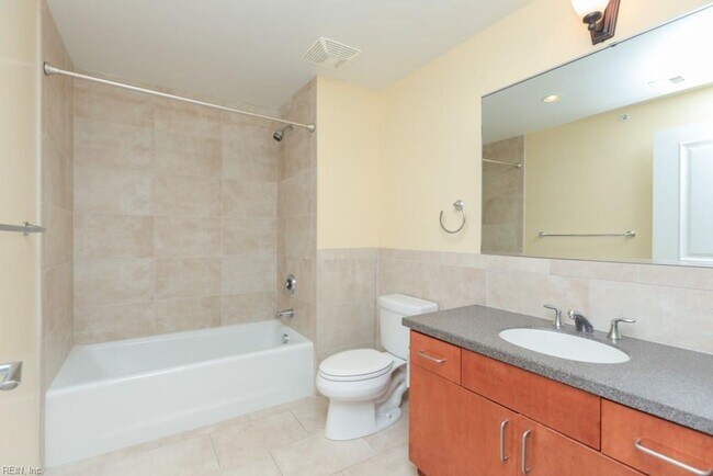 Building Photo - Tanner's Landing