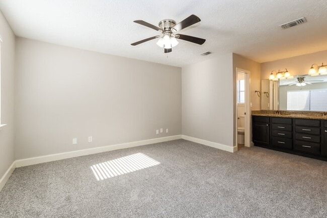 Building Photo - 7526 Shoshone Dr