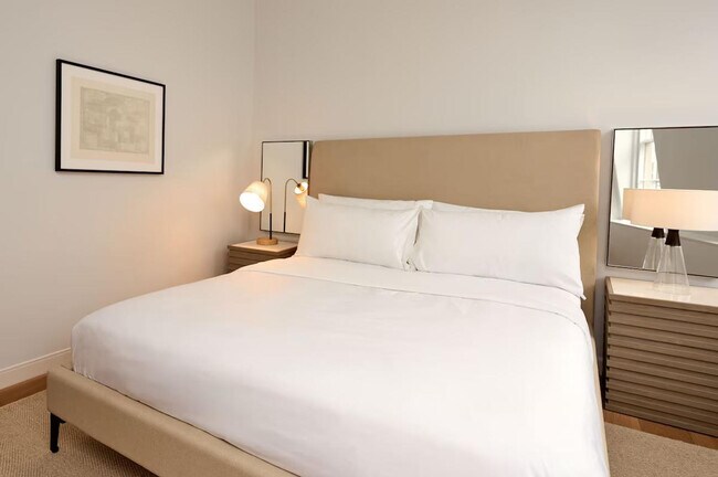 Building Photo - 121 Middle St