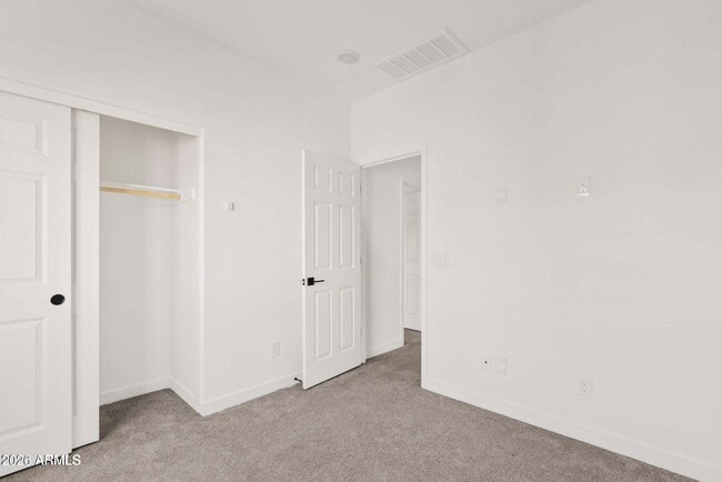 Building Photo - 9415 E Supernova Dr