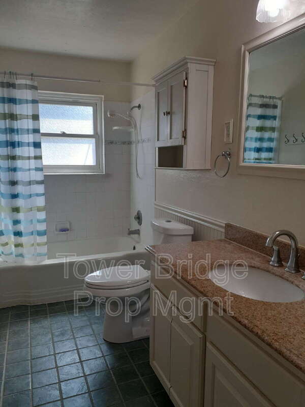 Building Photo - 2640 Watson St