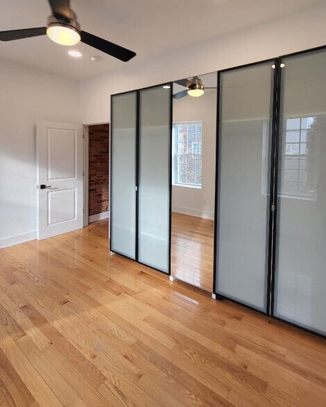 Building Photo - 1237 S 27th St