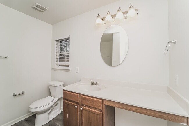Building Photo - 507 Waterlemon Way