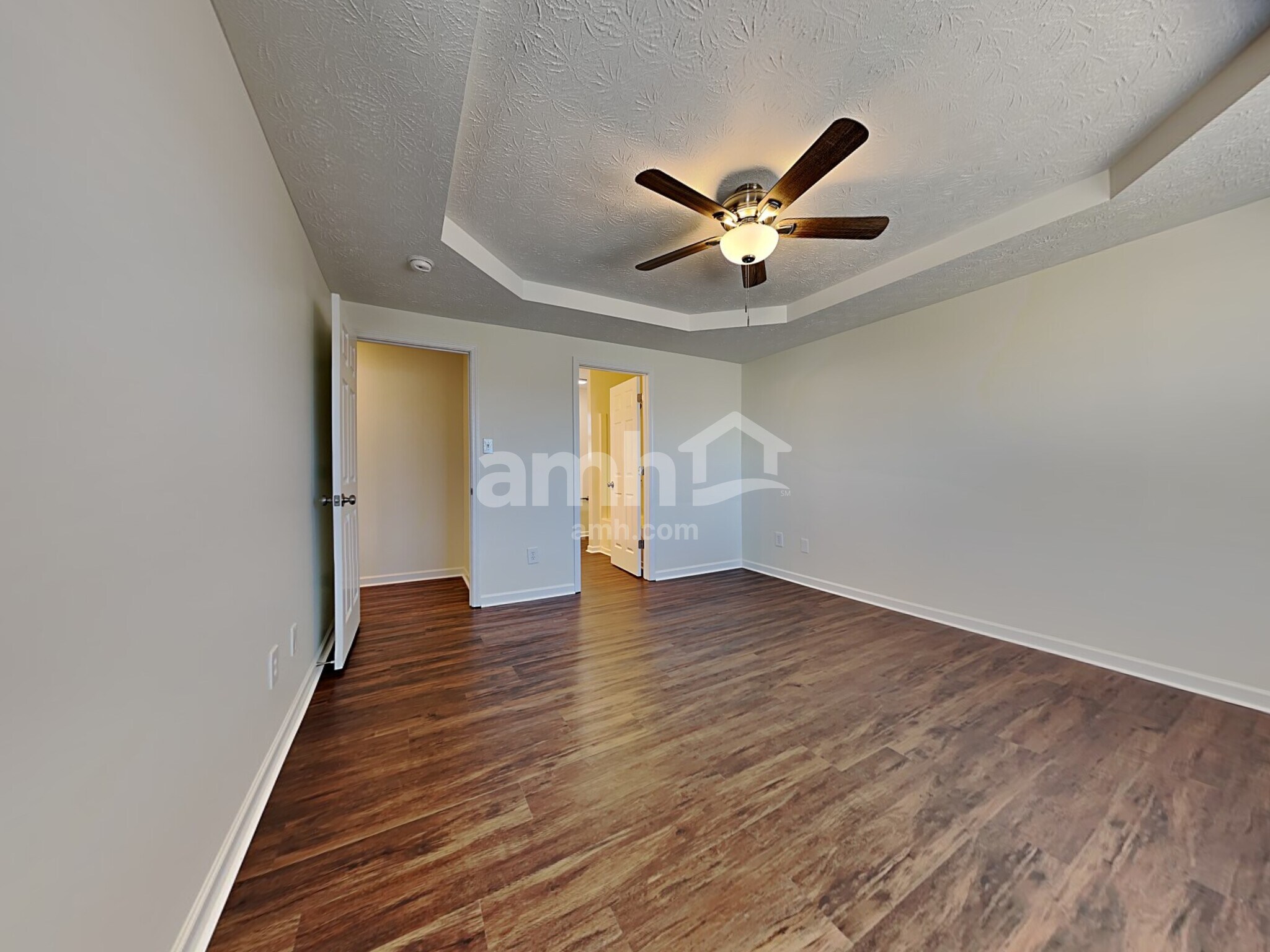 Building Photo - 5810 Matalin Ln