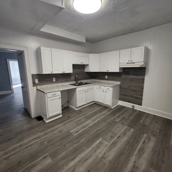 Building Photo - 1336 Sullivant Ave