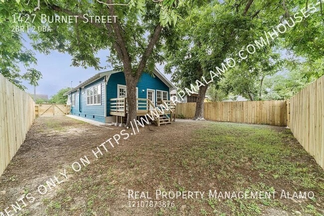 Building Photo - 1427 Burnet St