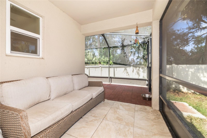 Building Photo - 7604 Sunshine Bridge Ave