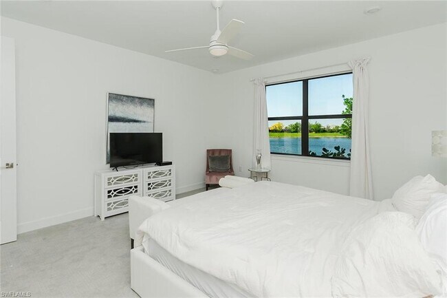 Building Photo - 5939 Gala Dr