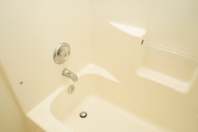 Building Photo - 111 Darien Terrace