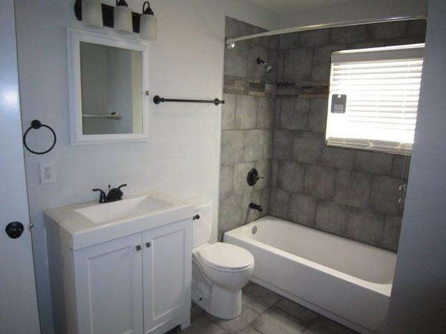 Building Photo - 814 Milam Dr