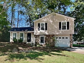 Building Photo - 939 Bermuda Ct