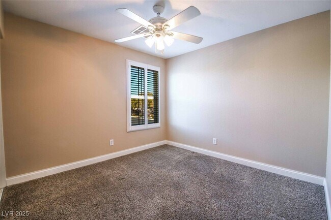 Building Photo - 9120 Ripple Ridge Ave