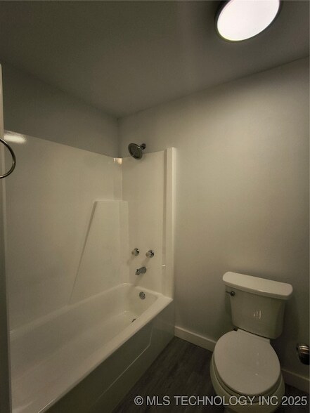 Building Photo - 16012 S Elwood Ave