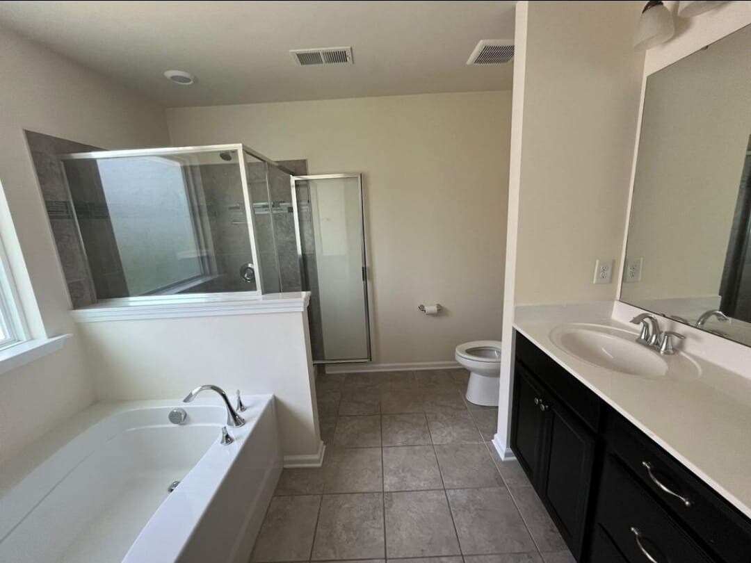 Building Photo - 10516 Ebbets Rd