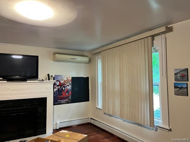 Building Photo - 21 Nassau Rd