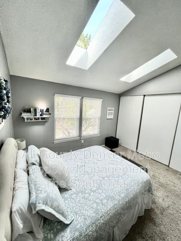 Building Photo - 9623 W Chatfield Ave