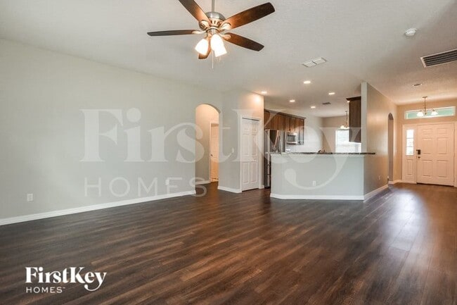 Building Photo - 13140 Laurel Crest Ct
