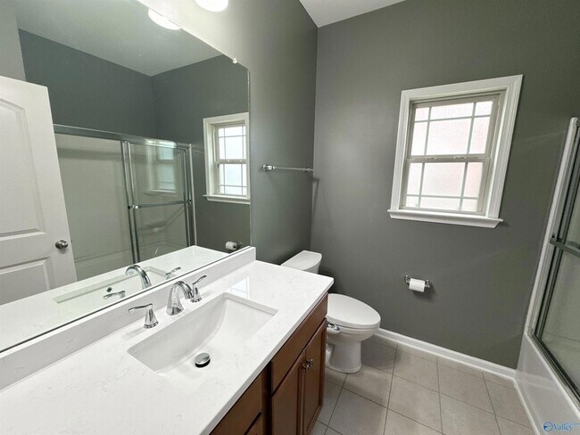 Building Photo - 14389 Water Stream Dr