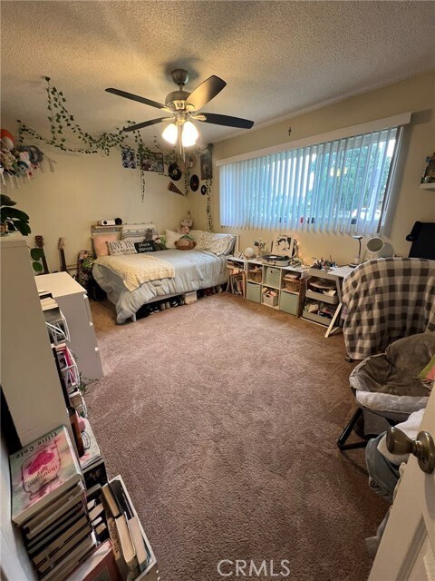 Building Photo - 221 N San Gabriel Ave