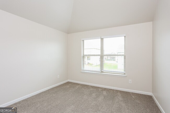 Building Photo - 12185 Centerra Dr