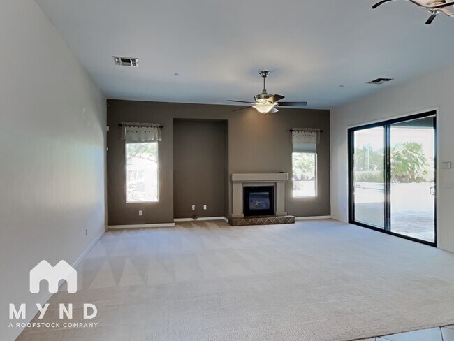 Building Photo - 11962 N Grape Ivy Pl