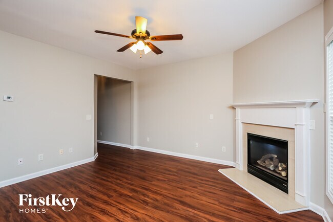 Building Photo - 5450 Crestwick Wy