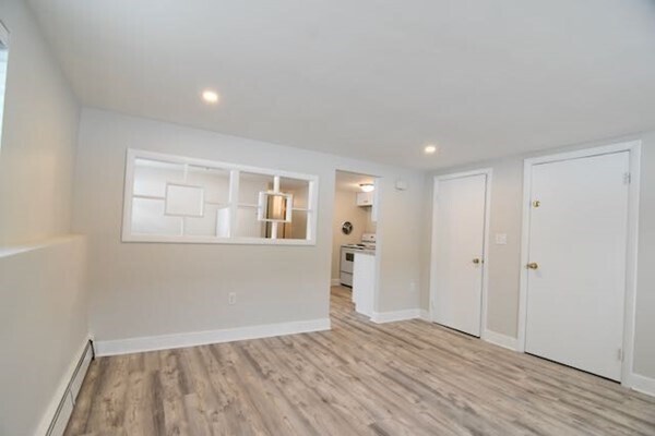 Building Photo - 90 E Squantum St