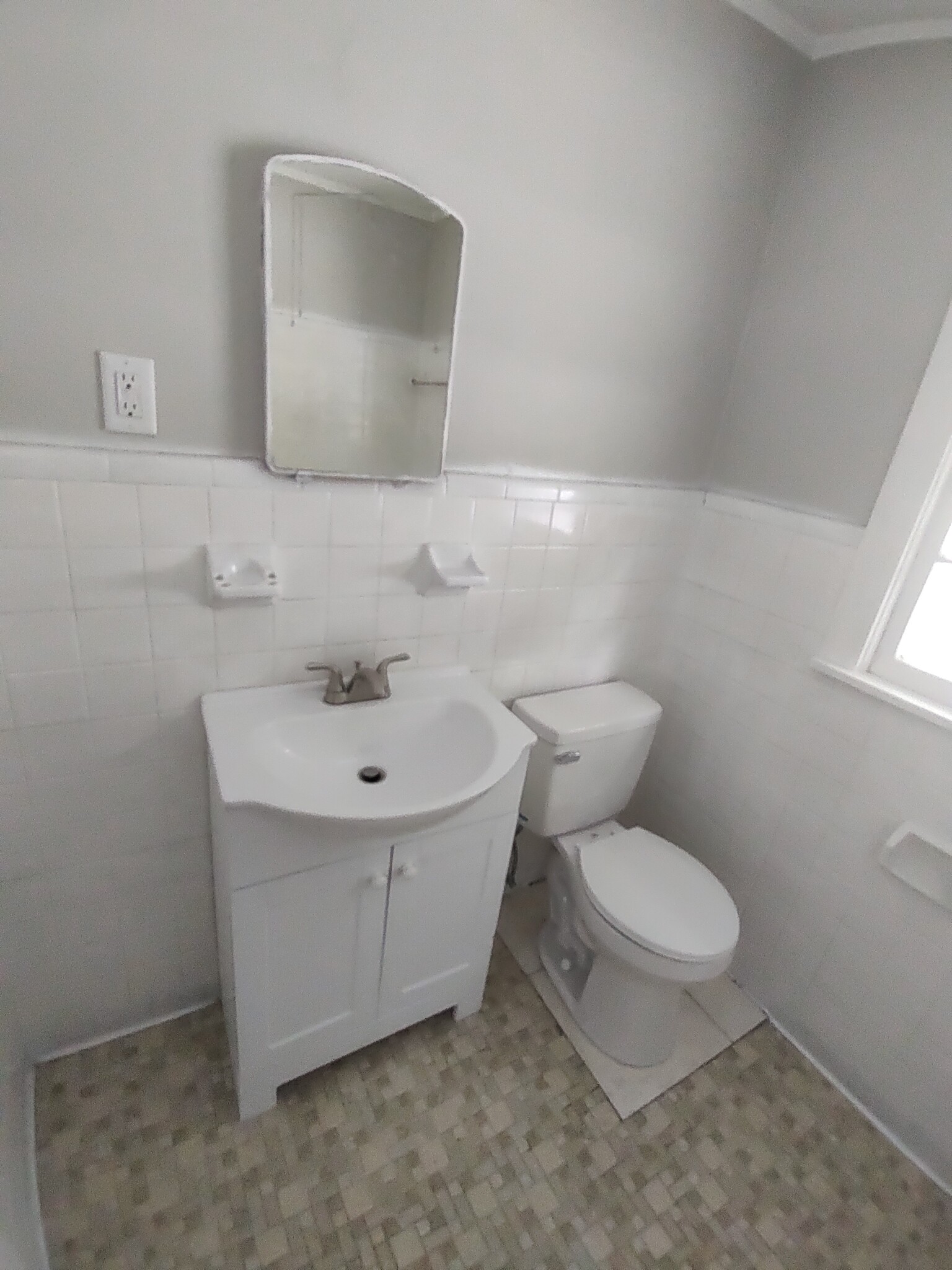 Home A - Bathroom - 1200 N St