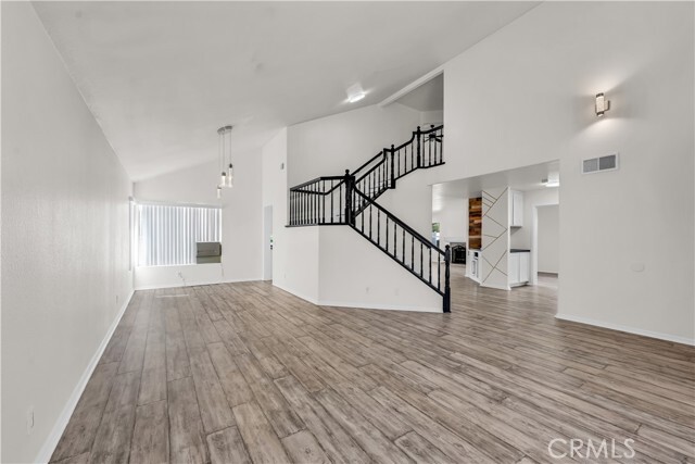 Building Photo - 43311 Alto Dr