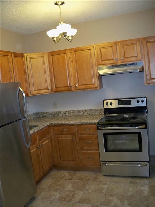Building Photo - 1 br, 1 bath Apartment - The Francis