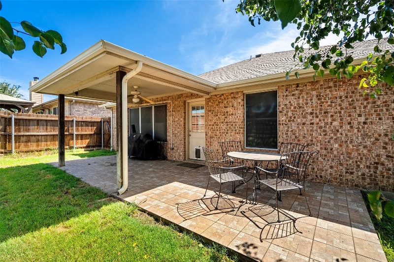 Building Photo - 13301 Evergreen Dr