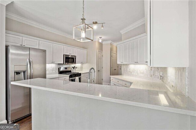 Building Photo - 203 Lenox Dr