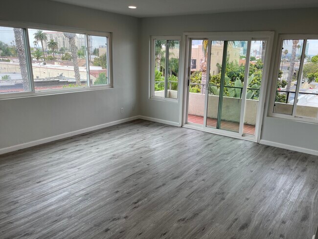 Patio with views - 1187 E 3rd St